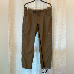 Women’s 14 quick-dry pants by Mountain Hardwear